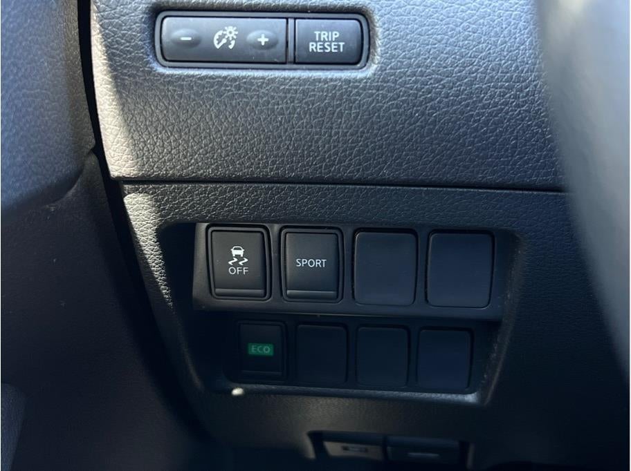 2016 Nissan Rogue S Sport Utility 4D