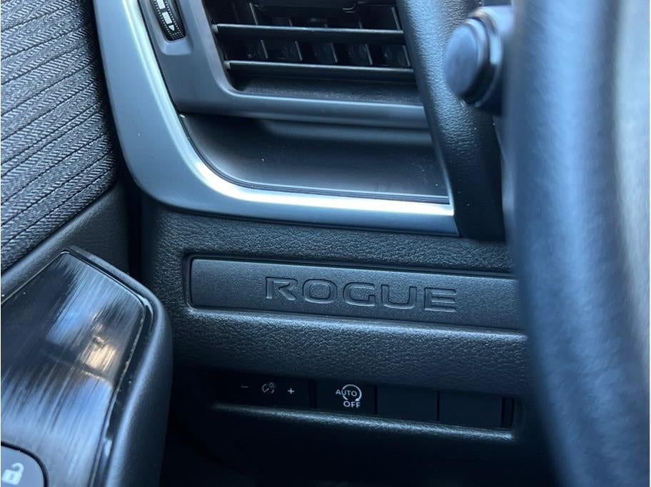 2023 Nissan Rogue S (2023.5) Sport Utility 4D