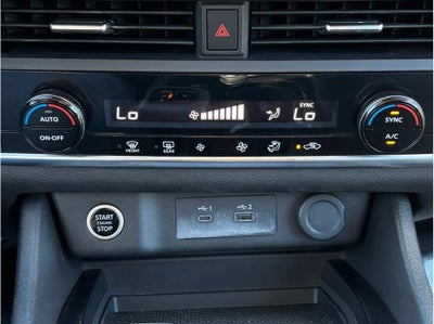 2023 Nissan Rogue SV (2023.5) Sport Utility 4D