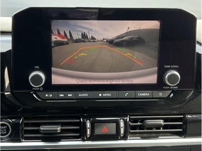 2022 Nissan Pathfinder SV Sport Utility 4D