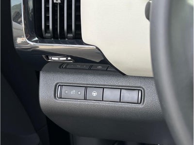 2022 Nissan Pathfinder SV Sport Utility 4D