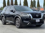 2022 Nissan Pathfinder SV Sport Utility 4D