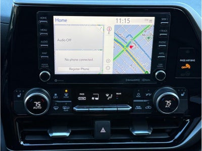 2021 Toyota Highlander XLE Sport Utility 4D