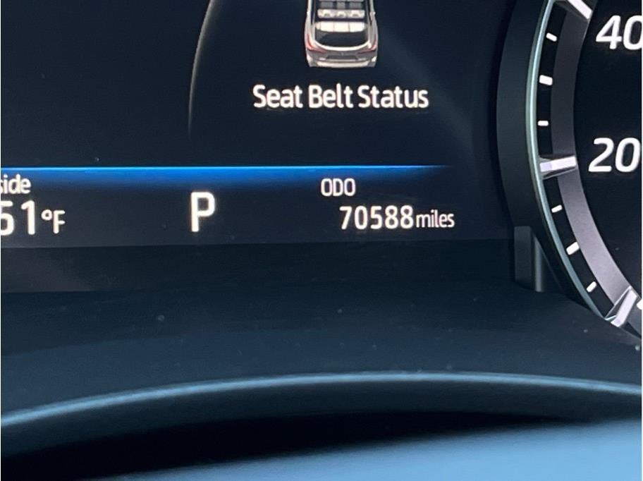 2021 Toyota Highlander XLE Sport Utility 4D