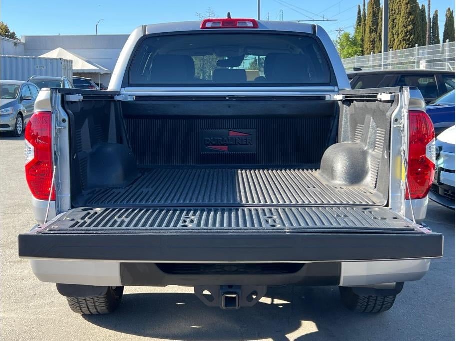 2021 Toyota Tundra CrewMax Limited Pickup 4D 5 1/2 ft