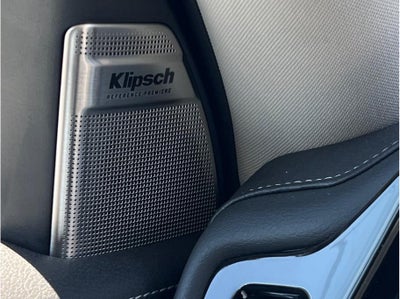 2025 INFINITI QX80 SENSORY Sport Utility 4D