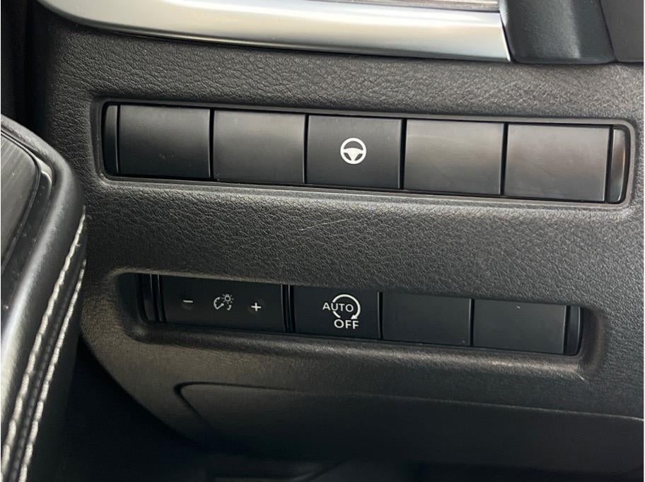 2023 Nissan Rogue SV (2023.5) Sport Utility 4D