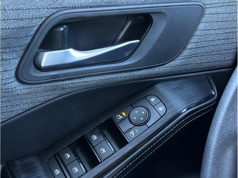 2023 Nissan Rogue SV (2023.5) Sport Utility 4D