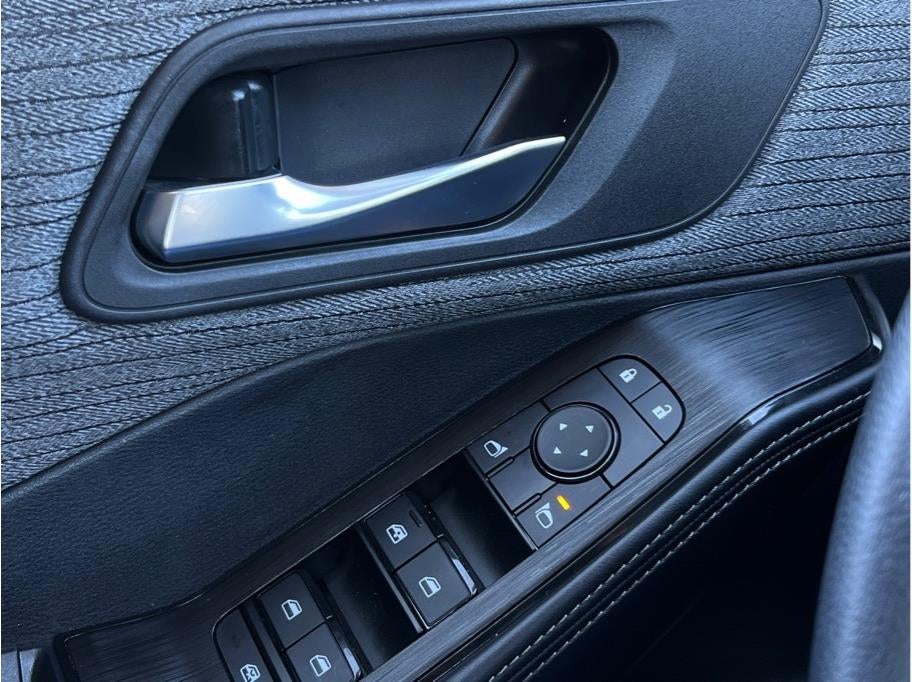 2023 Nissan Rogue SV (2023.5) Sport Utility 4D