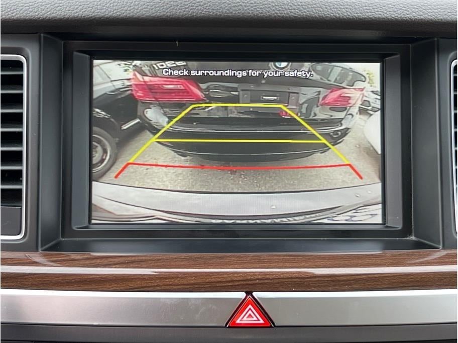 2016 Hyundai Genesis 3.8 Sedan 4D