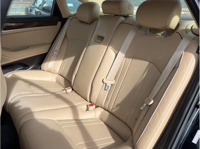 2016 Hyundai Genesis 3.8 Sedan 4D