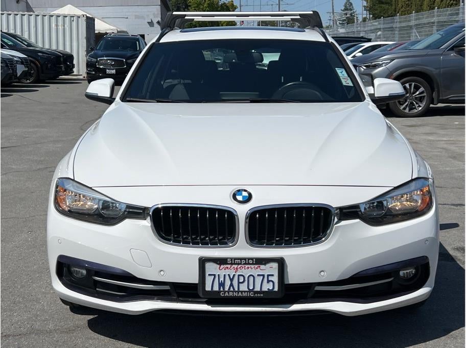 2017 BMW 3 Series 330i xDrive Sport Wagon 4D