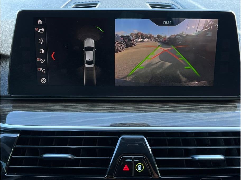 2018 BMW 5 Series 530i Sedan 4D