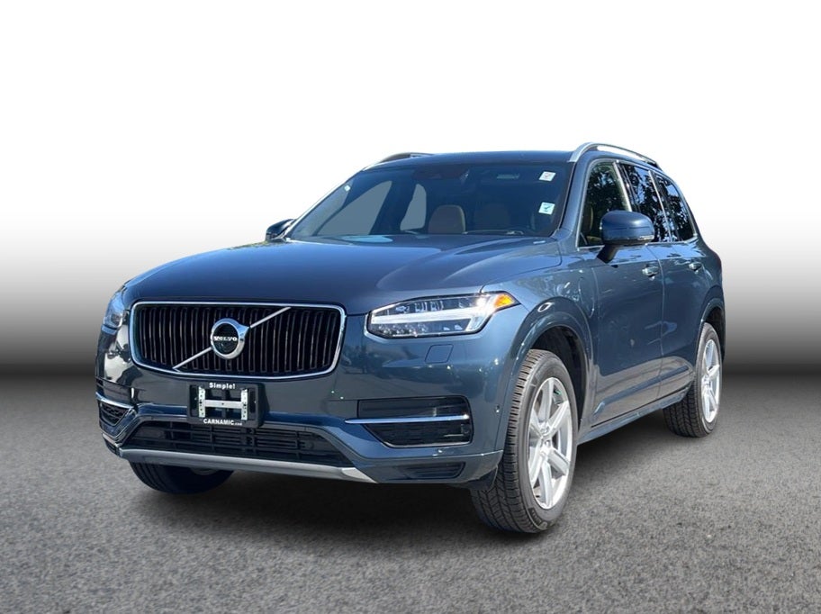 2019 Volvo XC90 T8 Momentum Sport Utility 4D