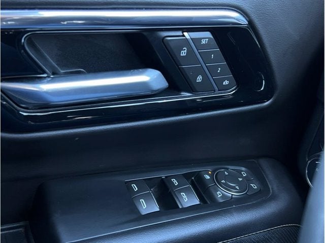 2025 Chevrolet Suburban Premier Sport Utility 4D
