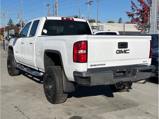 2018 GMC Sierra 2500 HD Double Cab SLE Pickup 4D 6 1/2 ft