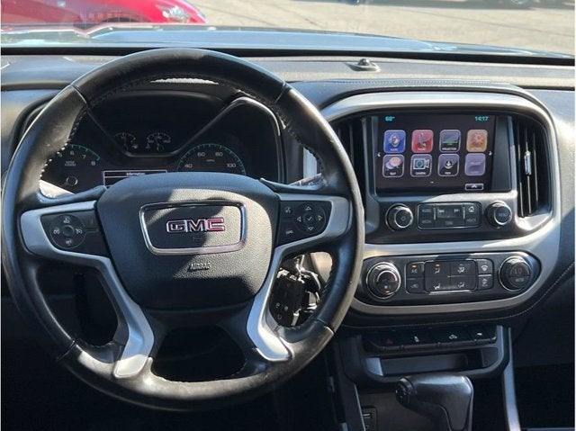 2018 GMC Canyon Crew Cab SLE Pickup 4D 5 ft