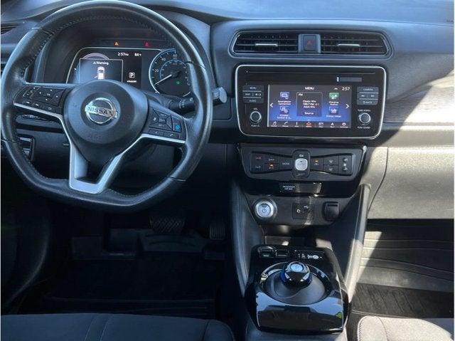 2018 Nissan LEAF SV Hatchback 4D