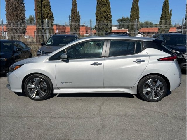 2018 Nissan LEAF SV Hatchback 4D