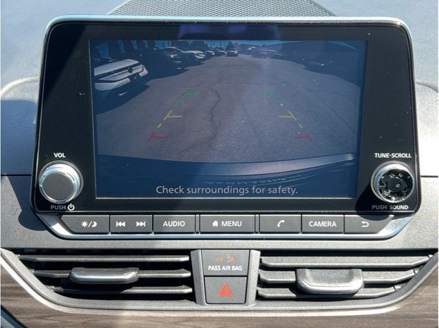 2025 Nissan Altima 2.5 SV Sedan 4D