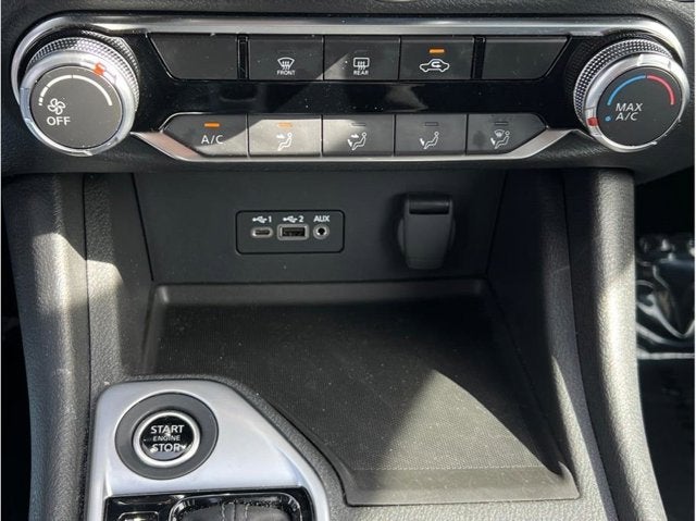 2023 Nissan Sentra SV Sedan 4D