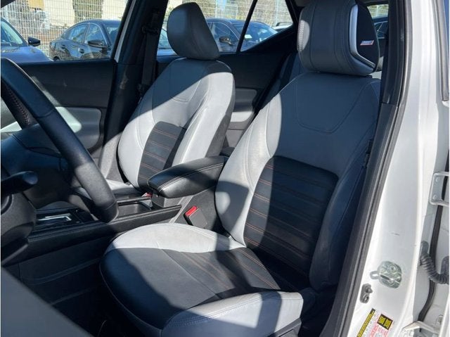 2021 Nissan Kicks SR PREMIUM PACKAGE