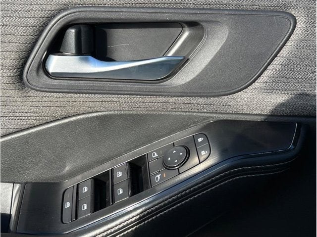 2023 Nissan Rogue SV (2023.5) Sport Utility 4D