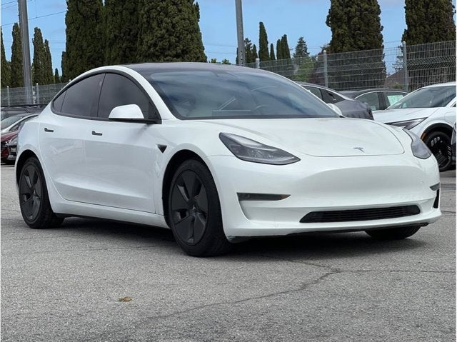 2021 Tesla Model 3 Standard Range Plus Sedan 4D