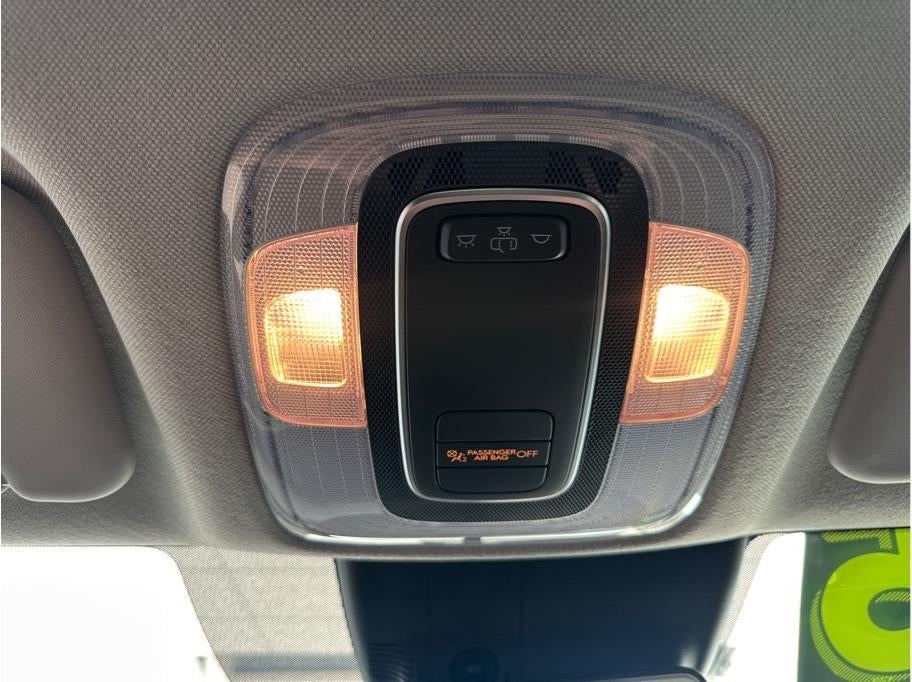 2025 Hyundai Elantra SE Sedan 4D