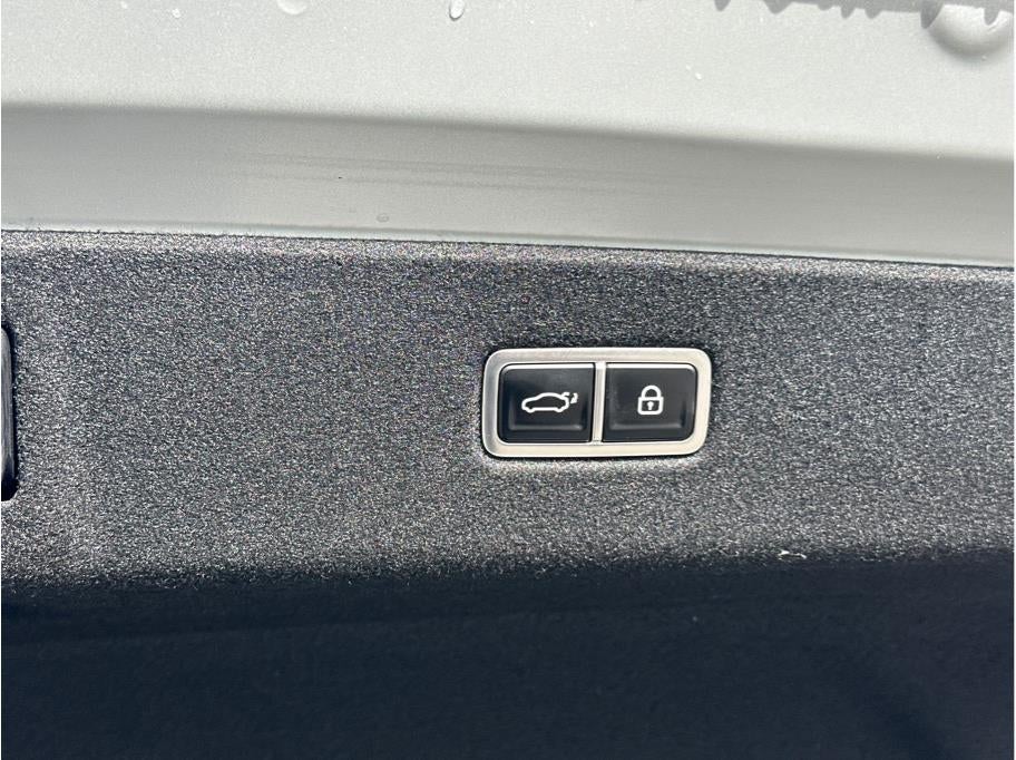 2024 Hyundai IONIQ 6 SE Sedan 4D