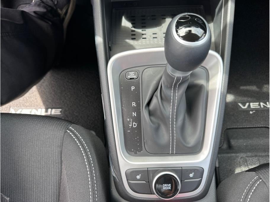 2026 Hyundai Venue SEL Sport Utility 4D